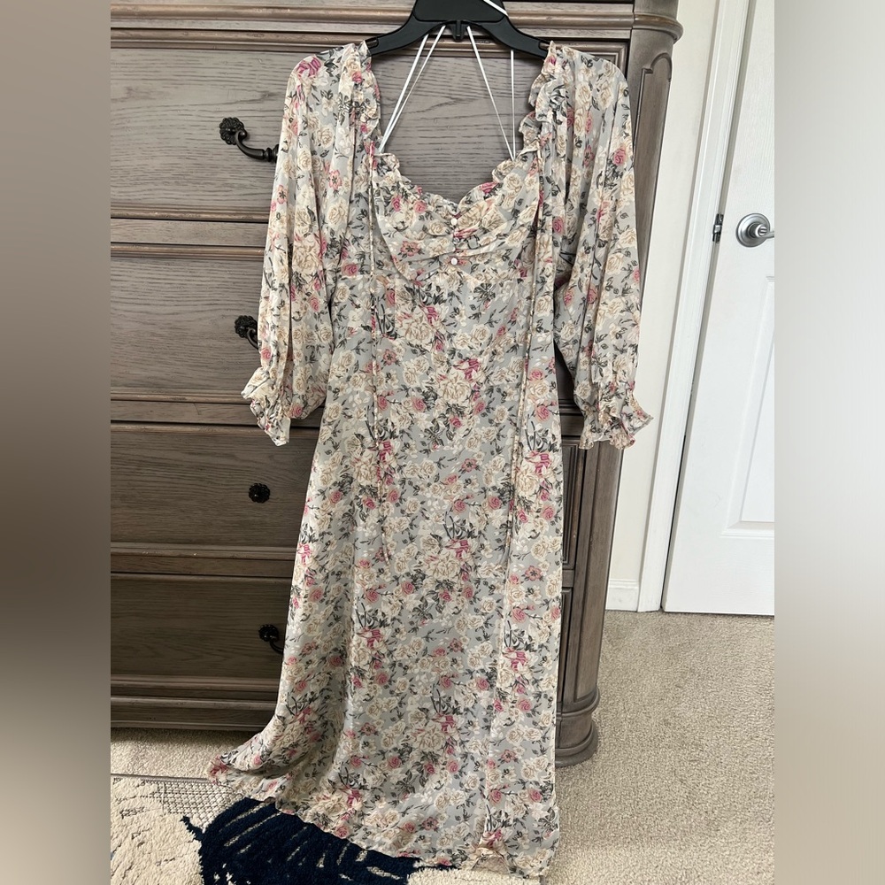 Astr the Label Floral Dress